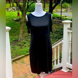 White House Black Market Black Cold Shoulder Mini Dress Size Small